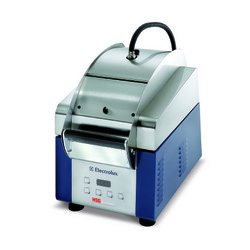 ГРИЛЬ-ПАНИНИ ELECTROLUX HSGEUAT 603699