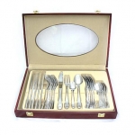 Набор столовых приборов 